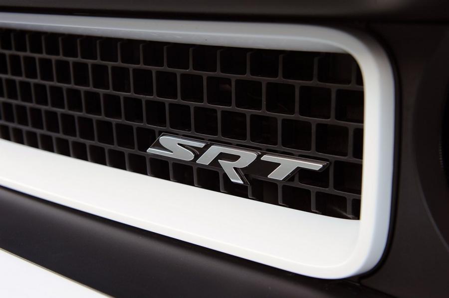  Dodge Challenger SRT8 392 2011 года  (фото 54 из 115)